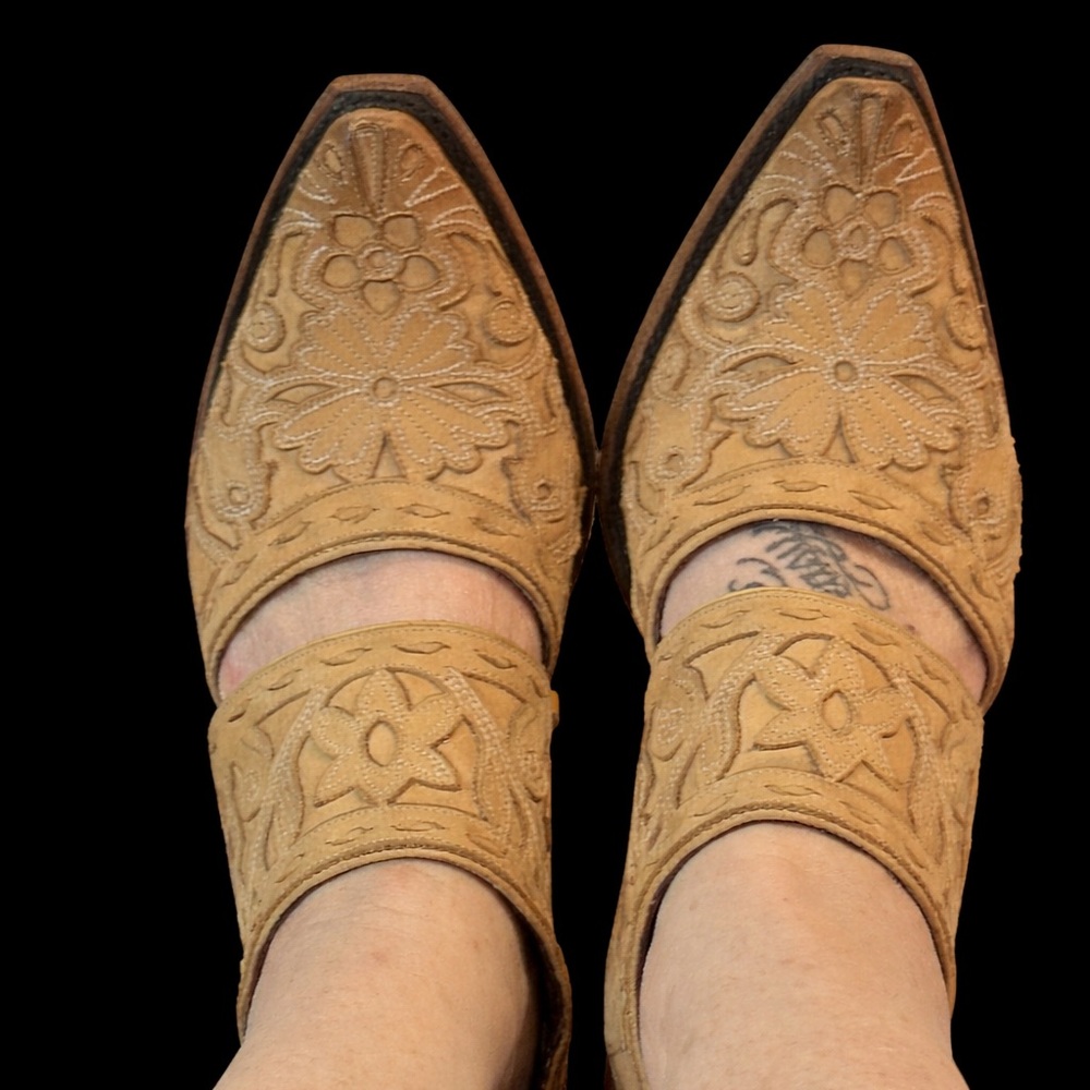 Lane Boots Robin Slingback Mule in Bone/Tan Size 9.5
